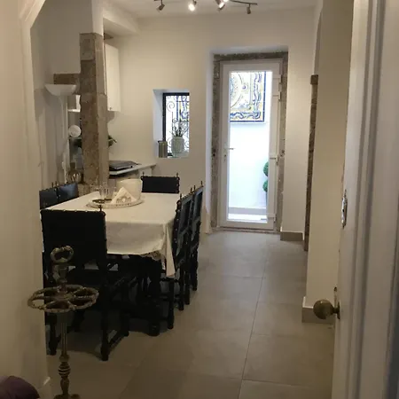 Palacette Da Mouraria Lissabon